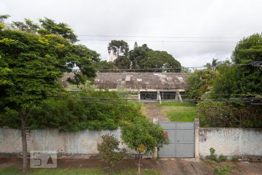 Vista de casa para alugar com 1 quarto, 80m² em Vila Regente Feijó, São Paulo