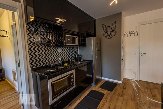 Cozinha de apartamento para alugar com 1 quarto, 38m² em Campos Elíseos, São Paulo