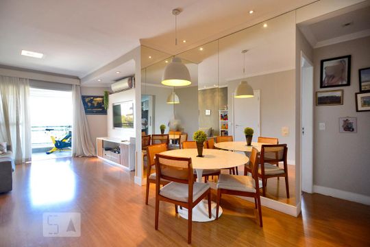Sala de apartamento à venda com 2 quartos, 98m² em Alto de Pinheiros, São Paulo
