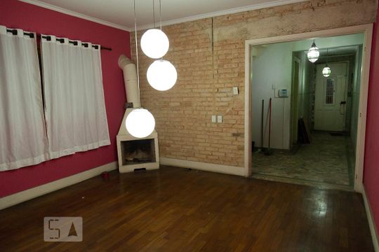 Casa à venda com 4 quartos, 285m² em Vila Monumento, São Paulo