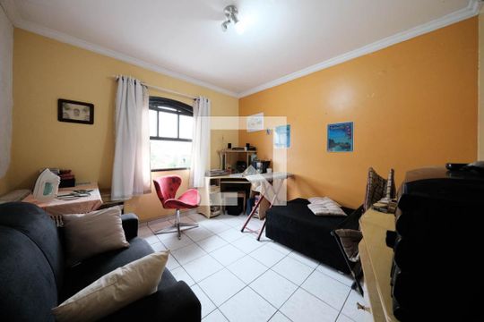 Quarto de casa à venda com 3 quartos, 140m² em Jardim Brasilia (zona Leste), São Paulo