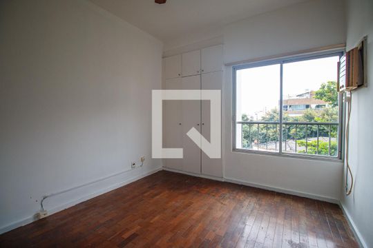 Quarto  de apartamento para alugar com 3 quartos, 80m² em Tijuca, Rio de Janeiro