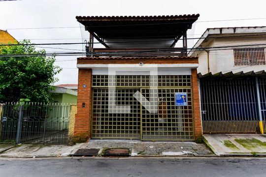 Fachada de casa para alugar com 3 quartos, 240m² em Vila Rosália, Guarulhos