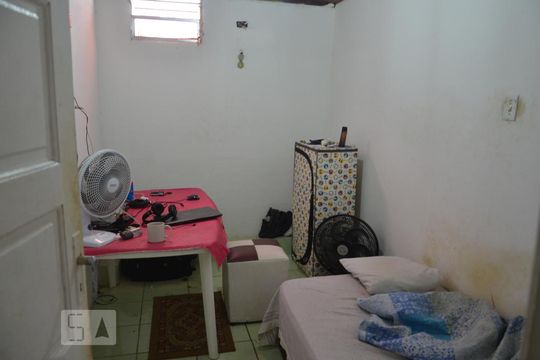 Quarto 2 de apartamento para alugar com 2 quartos, 70m² em Brotas, Salvador