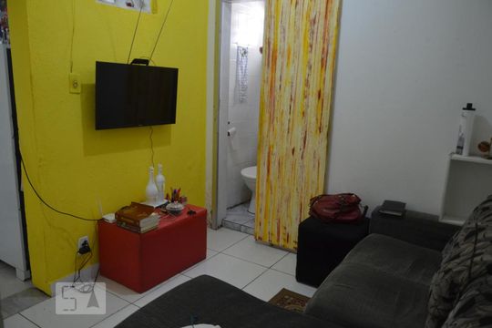 Apartamento para alugar com 2 quartos, 70m² em Brotas, Salvador