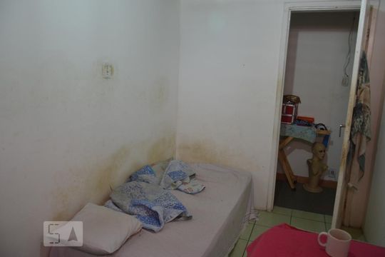 Quarto 2 de apartamento para alugar com 2 quartos, 70m² em Brotas, Salvador