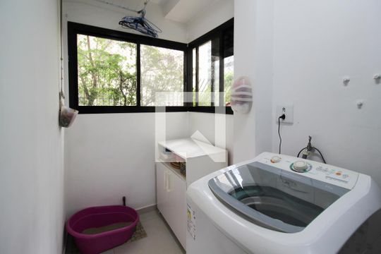 Área de Serviço de apartamento à venda com 3 quartos, 94m² em Vila Olímpia, São Paulo