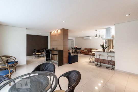 Área comum do prédio de apartamento à venda com 3 quartos, 94m² em Vila Olímpia, São Paulo