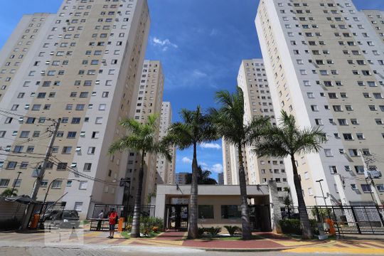 Fachada de apartamento para alugar com 2 quartos, 51m² em Vila São João, Barueri