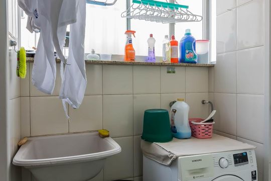 Área de Serviço de apartamento para alugar com 3 quartos, 78m² em Cruzeiro, Belo Horizonte