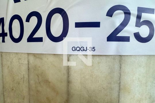 Placa de apartamento para alugar com 2 quartos, 70m² em Botafogo, Rio de Janeiro