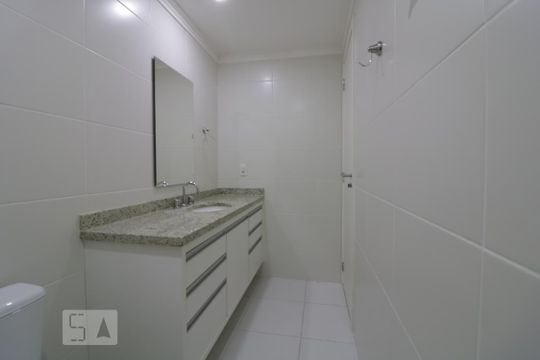 Banheiro de apartamento à venda com 1 quarto, 40m² em Brás, São Paulo