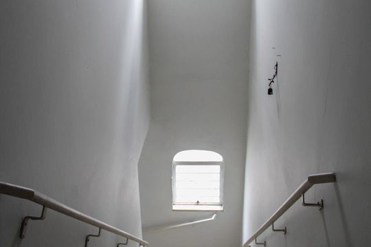 Escada de casa para alugar com 2 quartos, 100m² em Centro, Sorocaba