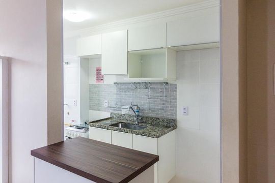 Cozinha de apartamento à venda com 2 quartos, 44m² em Jardim Íris, São Paulo