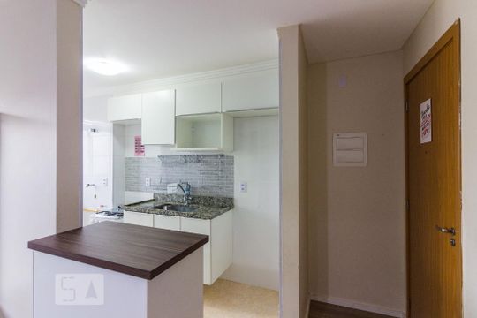 Cozinha de apartamento à venda com 2 quartos, 44m² em Jardim Íris, São Paulo