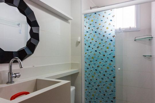 Banheiro de apartamento à venda com 2 quartos, 44m² em Jardim Íris, São Paulo