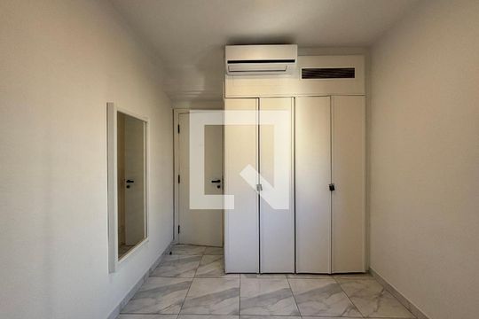 Suíte de apartamento para alugar com 1 quarto, 48m² em Jardim Paulistano, São Paulo