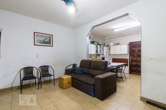 Sala de casa à venda com 3 quartos, 150m² em Jardim Dourado, Guarulhos