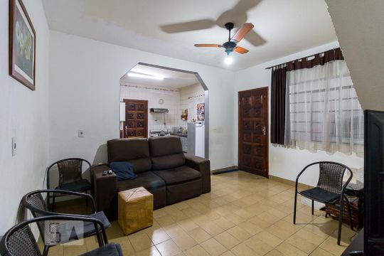 Sala de casa à venda com 3 quartos, 150m² em Jardim Dourado, Guarulhos