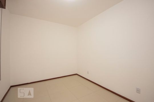 Quarto de apartamento para alugar com 1 quarto, 40m² em Santa Cecília, Porto Alegre