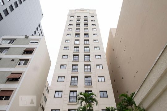 Fachada de apartamento para alugar com 1 quarto, 36m² em Pinheiros, São Paulo
