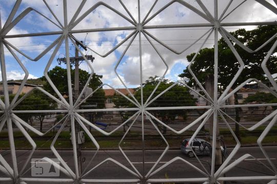 Vista da sala de casa para alugar com 2 quartos, 90m² em Vila Kosmos, Rio de Janeiro