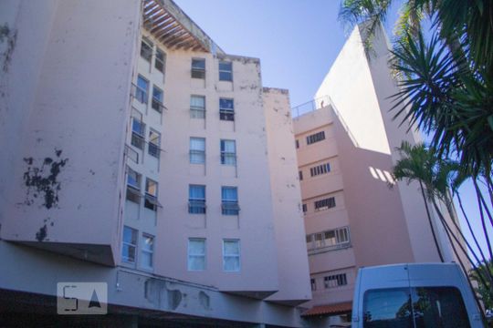 Fachada do bloco de apartamento para alugar com 2 quartos, 81m² em Itapoã, Belo Horizonte