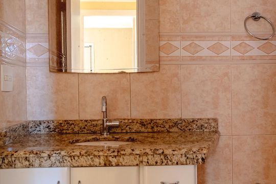 Banheiro de apartamento à venda com 2 quartos, 62m² em Chácara Califórnia, São Paulo
