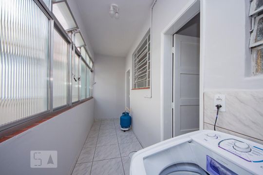 Lavanderia  de apartamento à venda com 2 quartos, 80m² em Rio Branco, Porto Alegre
