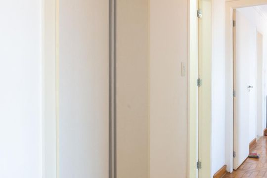 Corredor de apartamento à venda com 2 quartos, 83m² em Bom Retiro, São Paulo