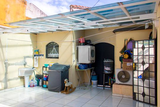 Área de Serviço 1 de casa à venda com 5 quartos, 268m² em Parque das Nações, Santo André