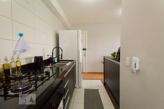 Cozinha de apartamento à venda com 2 quartos, 40m² em Jardim São Savério, São Paulo