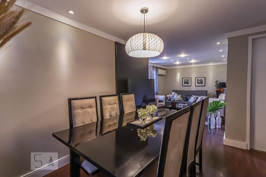 Sala de casa à venda com 4 quartos, 120m² em Tanque, Rio de Janeiro