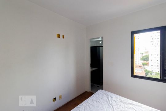 Suíte de apartamento para alugar com 1 quarto, 49m² em Pinheiros, São Paulo