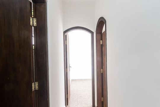 Corredor de casa à venda com 4 quartos, 231m² em Vila Gomes Cardim, São Paulo