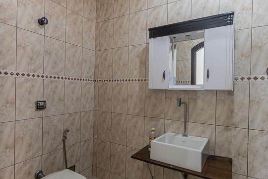 Banheiro Social 1 de casa à venda com 4 quartos, 231m² em Vila Gomes Cardim, São Paulo