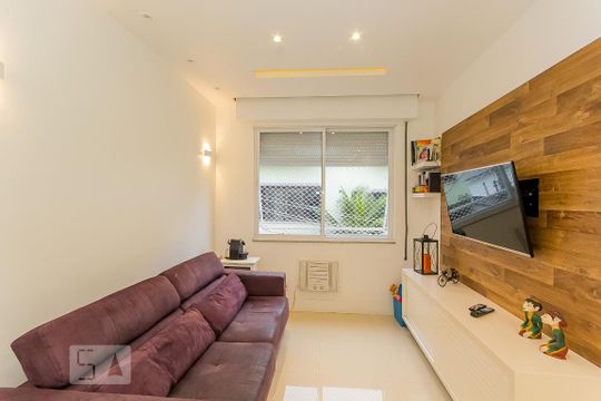 Sala de apartamento para alugar com 2 quartos, 60m² em Copacabana, Rio de Janeiro