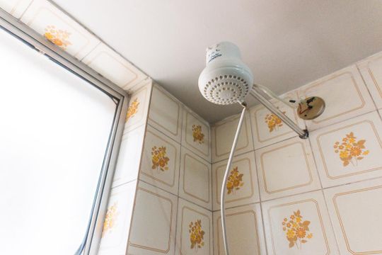 Chuveiro de apartamento para alugar com 2 quartos, 70m² em Coração de Jesus, Belo Horizonte