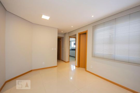Sala de apartamento para alugar com 2 quartos, 84m² em Passo da Areia, Porto Alegre