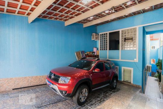Garagem de casa para alugar com 5 quartos, 280m² em Vila Regina ( Zona Leste), São Paulo