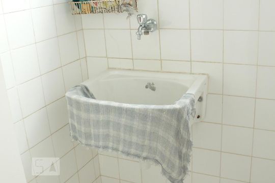 Area de serviço de kitnet/studio para alugar com 1 quarto, 55m² em Pituba, Salvador