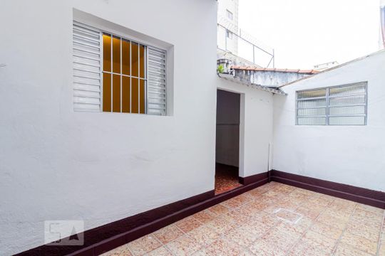 Quintal de casa para alugar com 2 quartos, 84m² em Vila Mariana, São Paulo