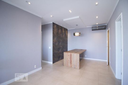 Apartamento para alugar com 3 quartos, 95m² em Santa Teresinha, São Paulo