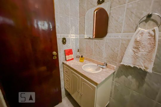 Lavabo de casa à venda com 4 quartos, 280m² em Penha de França, São Paulo