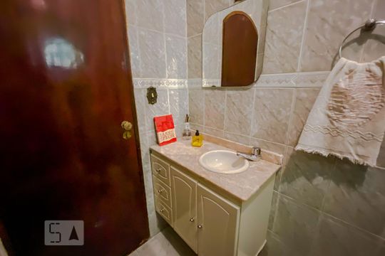 Lavabo de casa à venda com 4 quartos, 280m² em Penha de França, São Paulo