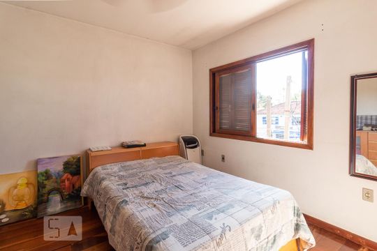 Quarto 1 de casa para alugar com 3 quartos, 190m² em Jardim Itu Sabará, Porto Alegre