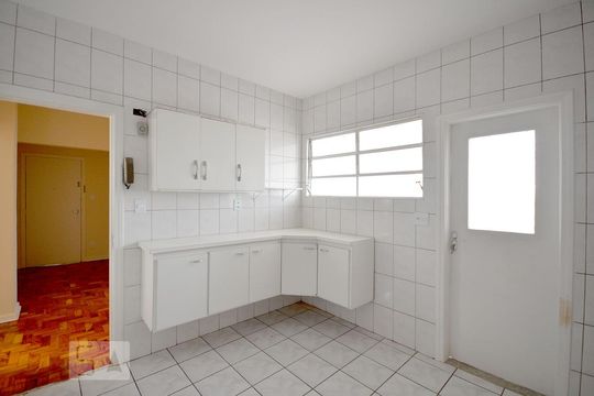 Cozinha de apartamento para alugar com 3 quartos, 100m² em Vila Mariana, São Paulo