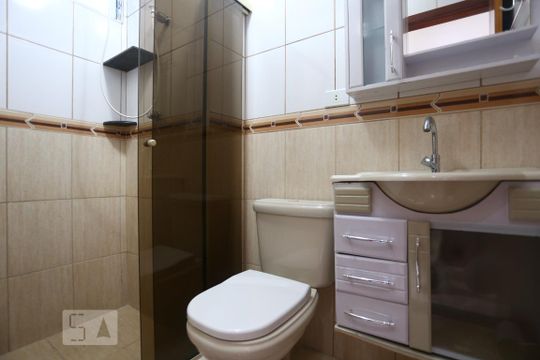 Banheiro de apartamento à venda com 2 quartos, 44m² em Vila Yolanda, Osasco