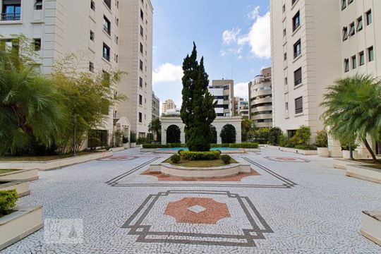 Área comum de apartamento para alugar com 2 quartos, 100m² em Vila Morumbi, São Paulo