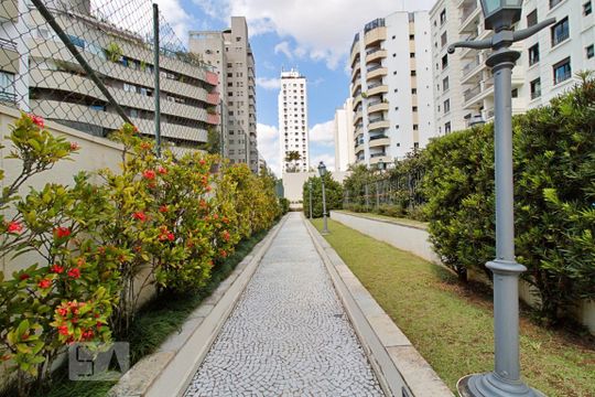 Área comum de apartamento para alugar com 2 quartos, 100m² em Vila Morumbi, São Paulo